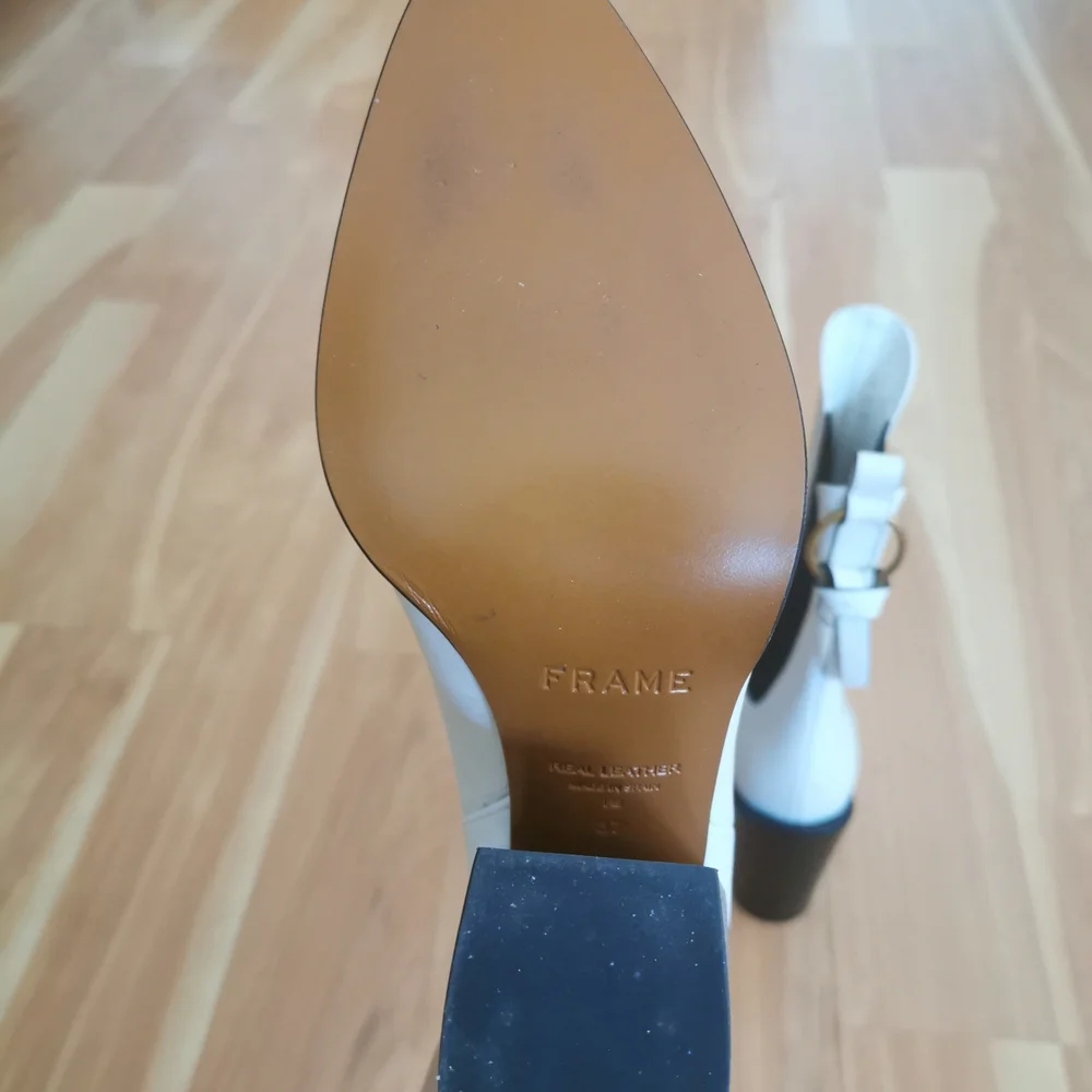 Frame White Real leather Chelsea Boot Mid Calf (Size: US 6.5/ EU 37) - Picture 3 of 3